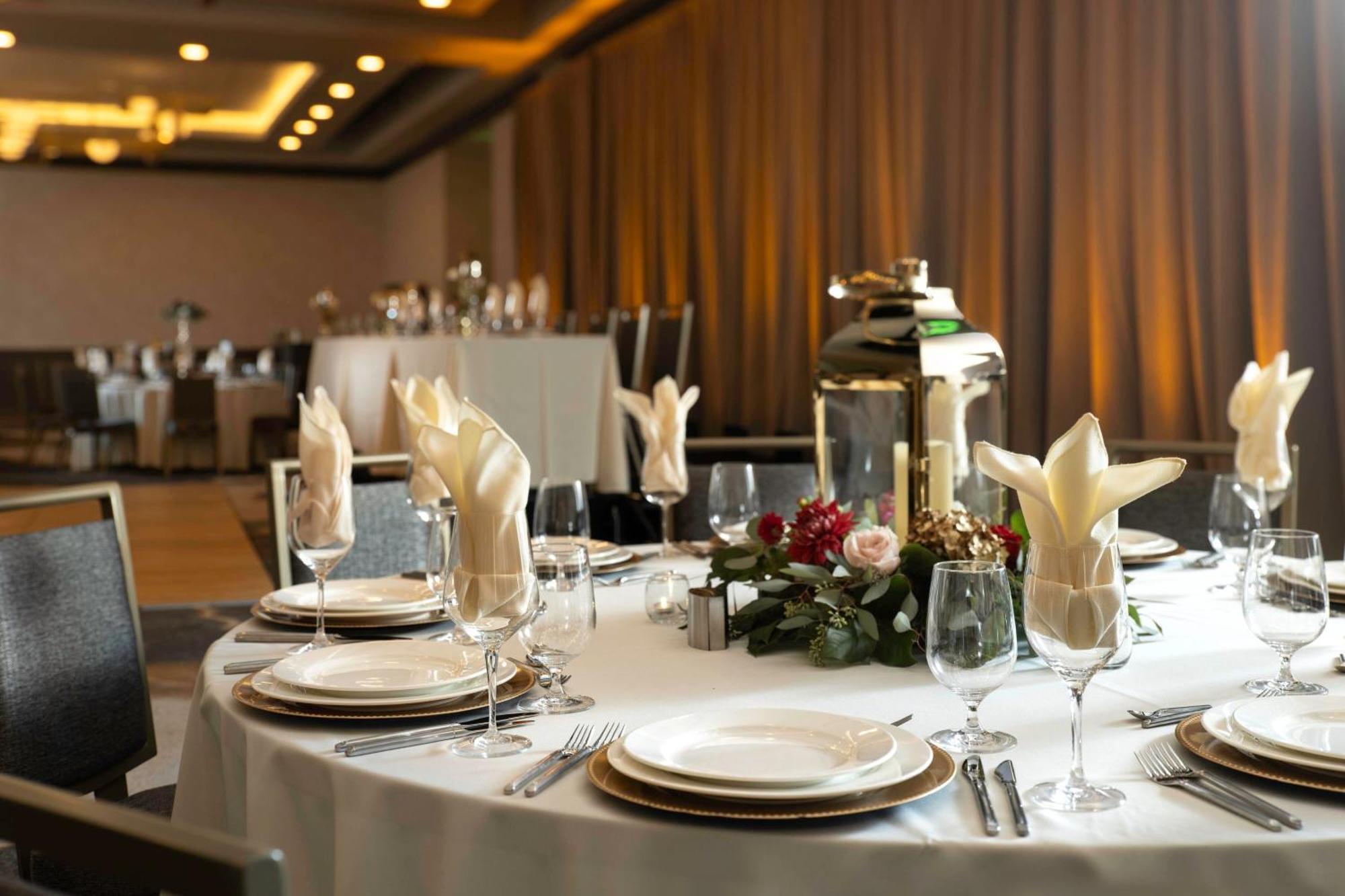 Hotel Distil, Autograph Collection Луисвилл Экстерьер фото