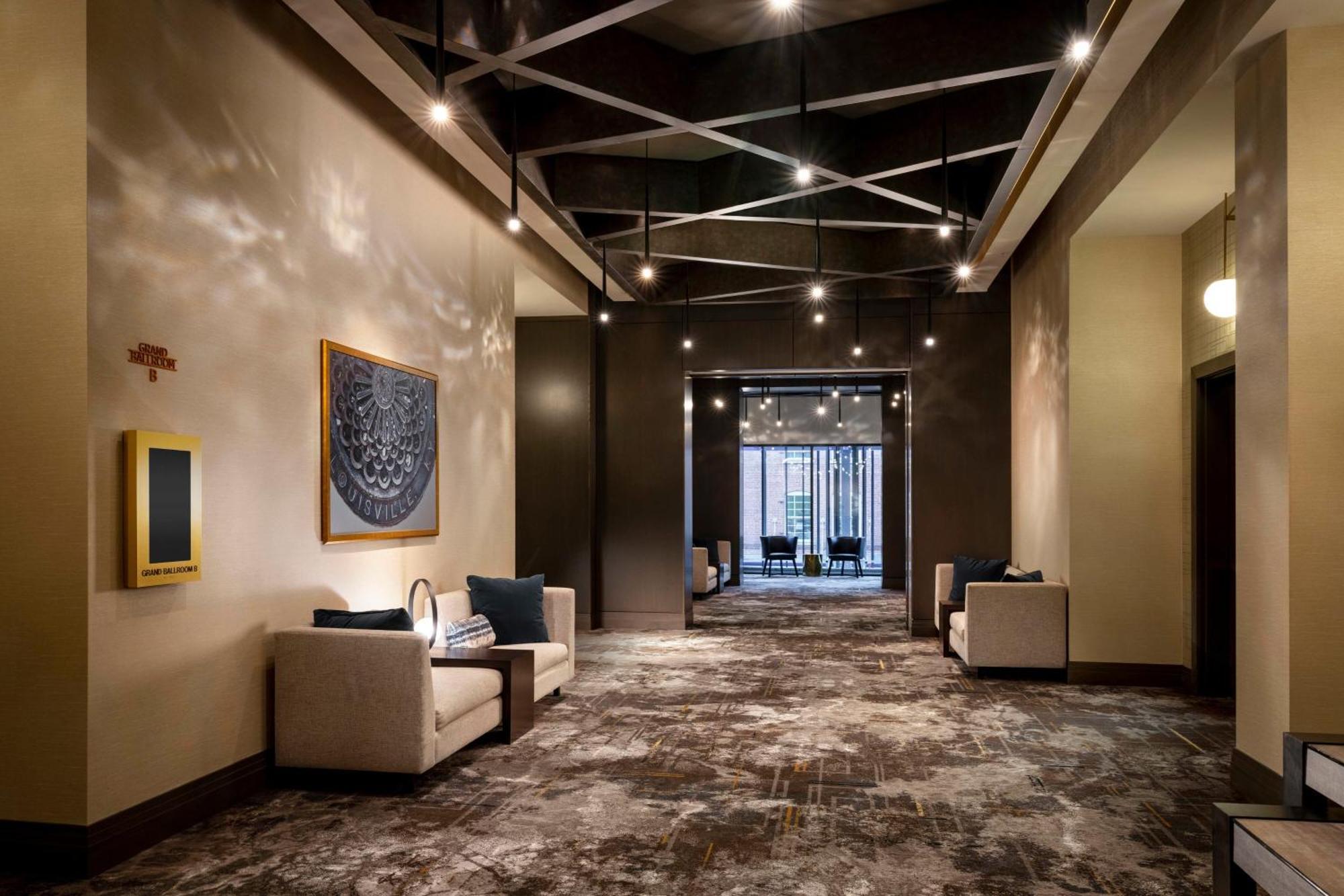 Hotel Distil, Autograph Collection Луисвилл Экстерьер фото
